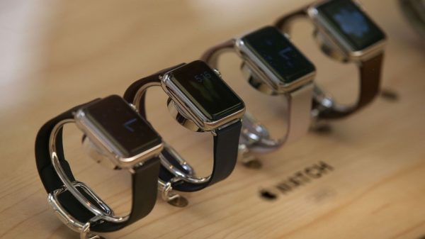 Smartwatches leave fitness trackers in the dust in the growing wearable market