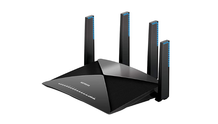 raised black wireless route with four antennae