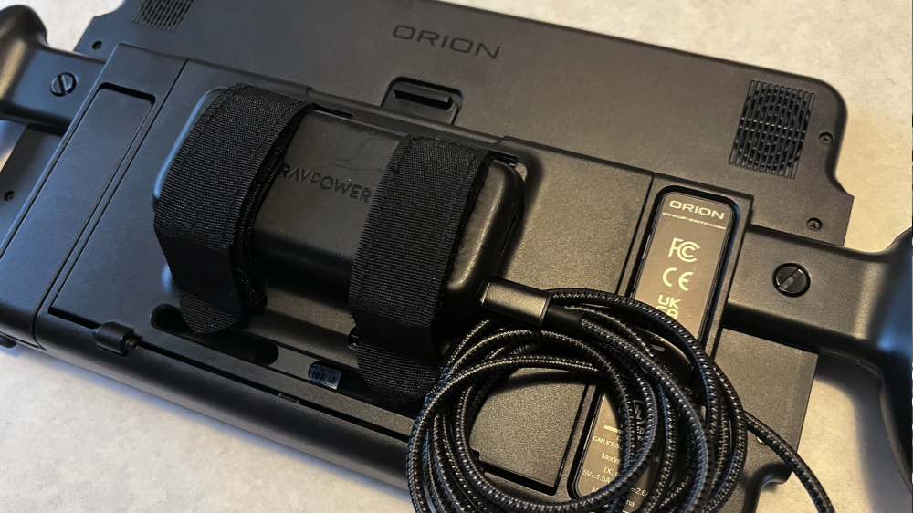 Using the Up-Switch Orion with a portable battery.